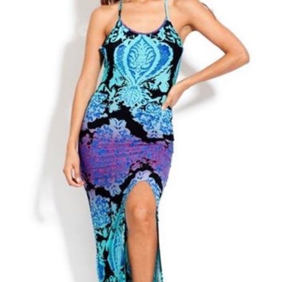 Young & Free Maxi Dress - Picture 3 of 4