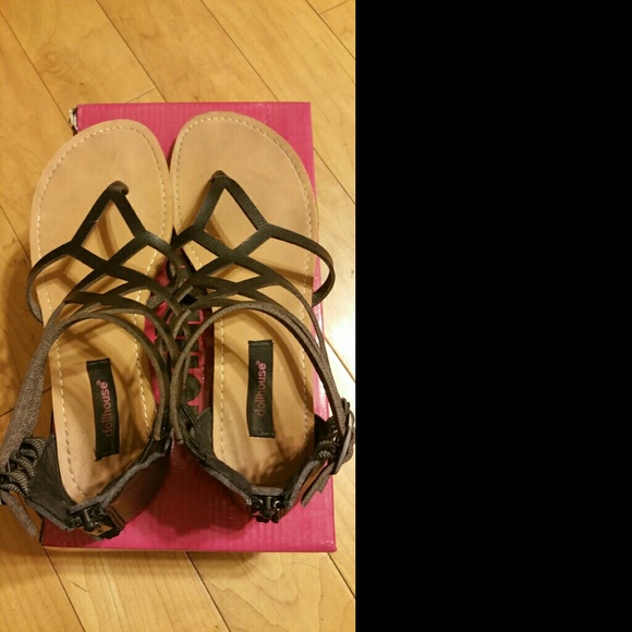 Dollhouse sandals