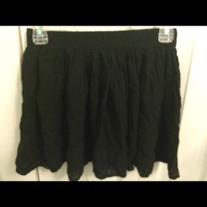 BRANDY MELVILLE Skirt