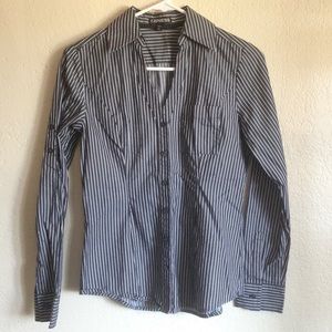 Stripe grey white button-up