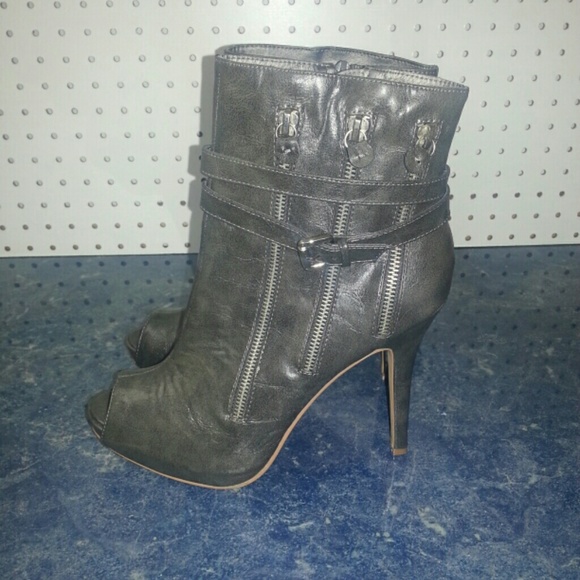 Sexy grey peep toe boot shoe