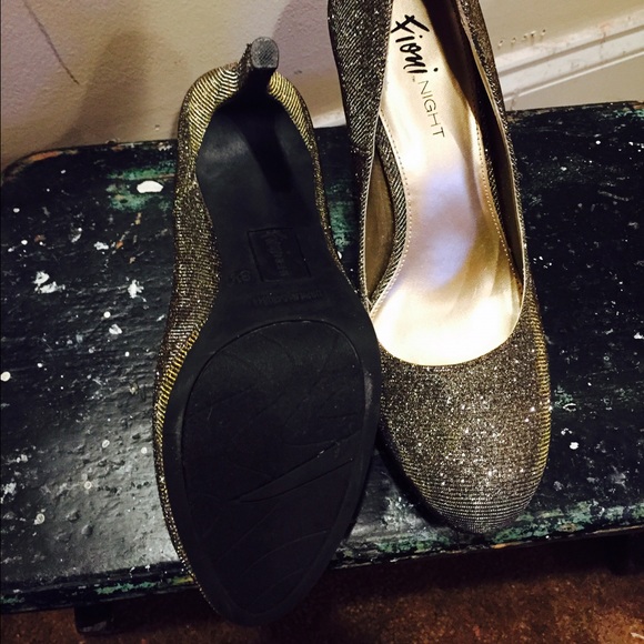 Sparkle Heels - Picture 3 of 3