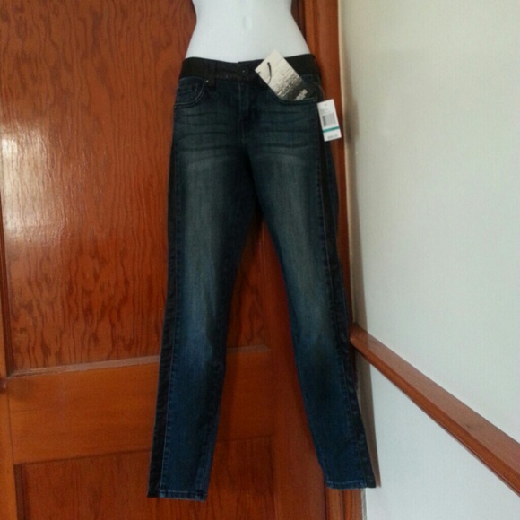 NWT Kensie jeans