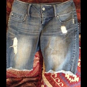 Womens Bermuda shorts