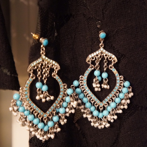 Turquoise dangling earrings