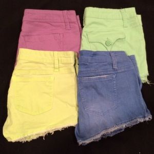 Bundled Tractor Shorts