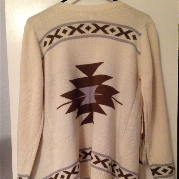 Tribal Cardigan - Picture 2 of 2