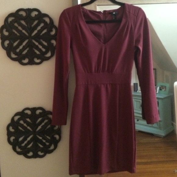 Burgundy H&M Dress w/ Zipper Detail
