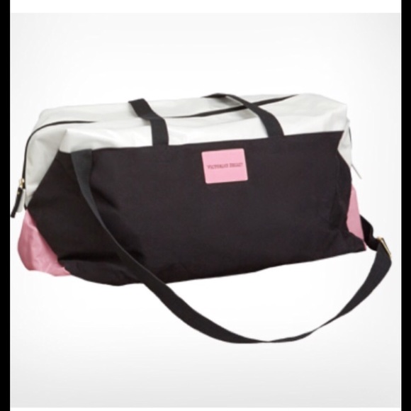 Vs getaway bag NWT