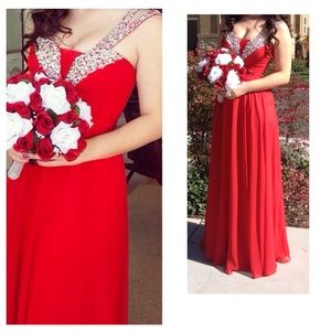 Red prom dress