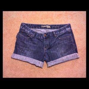 Express shorts