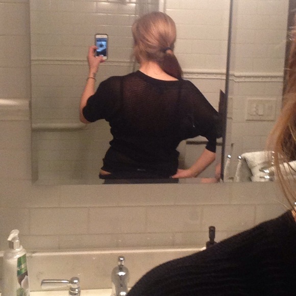 Express Rayon tops. - Picture 3 of 4
