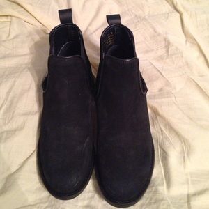 Steve Madden Chelsea boots