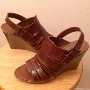 NINE WEST SANDAL WEDGE