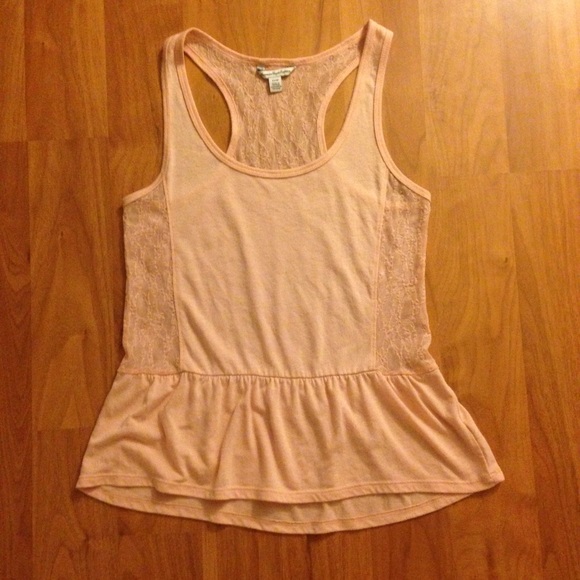 Salmon pink lacy tank