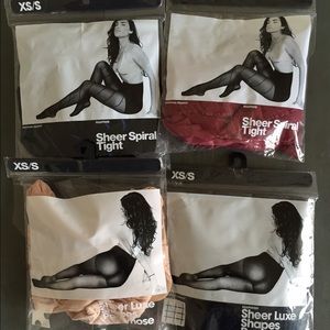 🚫Sold in bundle🚫4 AA pantyhose
