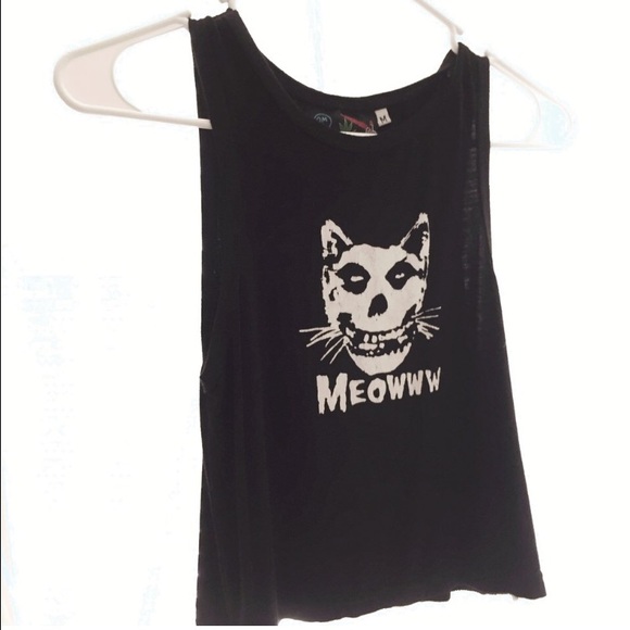 new with out tags O-Might crop top - Picture 1 of 2