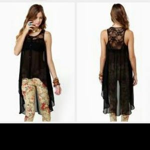 Black Sheer Chiffon High Low Tailspin Tank