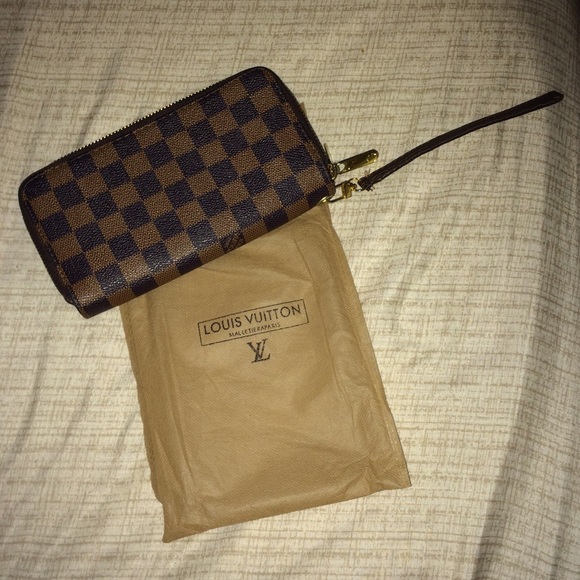 Designer Wallet