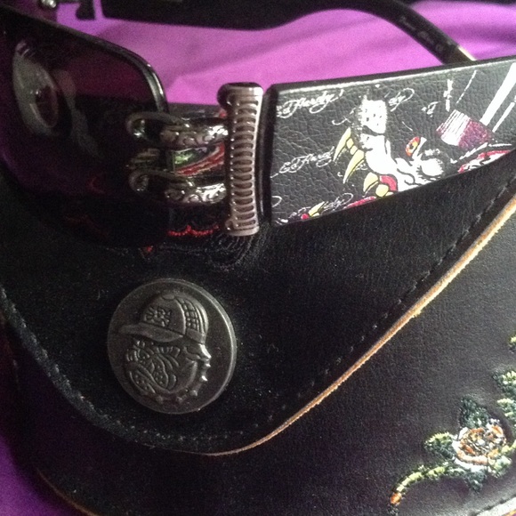 Ed Hardy Sunglass - Picture 4 of 4
