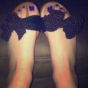 Bow polka dot sandals