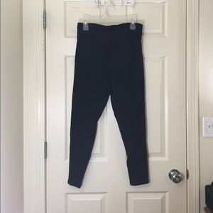 🚫SOLD IN BUNDLE🚫Old Navy maternity leggings.