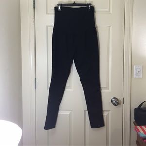 Full panel skinny maternity pants.