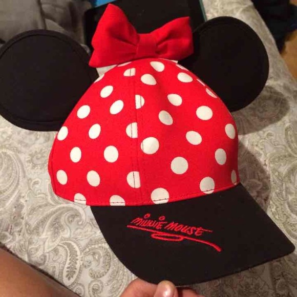 Disney Minnie snap back