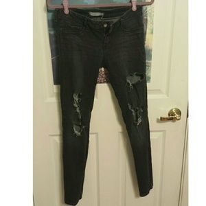 Destroyed bullhead low rise jeggings