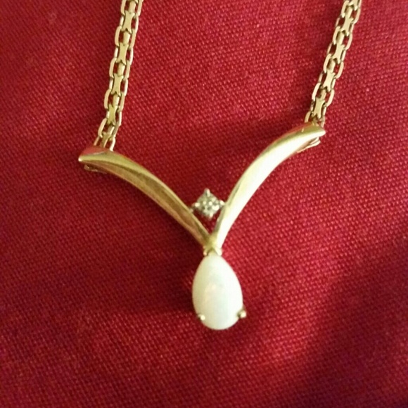 Opal and diamond necklace!