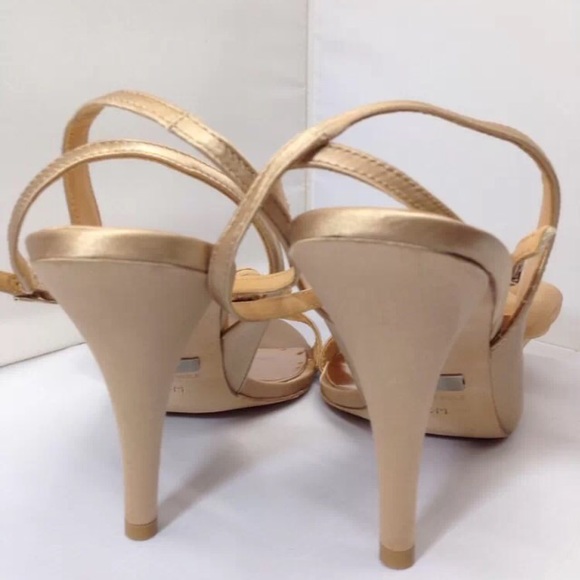 71% off badgley mischka shoes jewel bow accent satin 95 m | posh