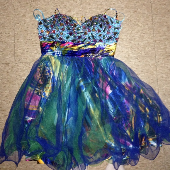 Group Usa prom dress