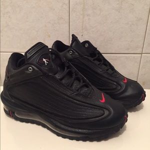 SOLD  Nike air Griffey g6