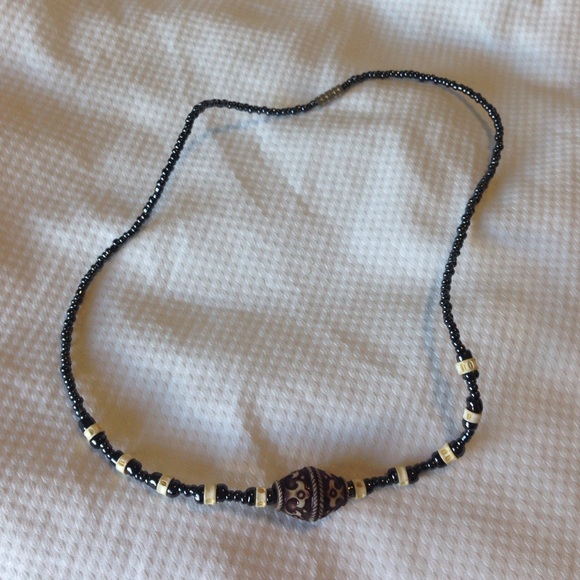 Beaded Necklace - Picture 2 of 4