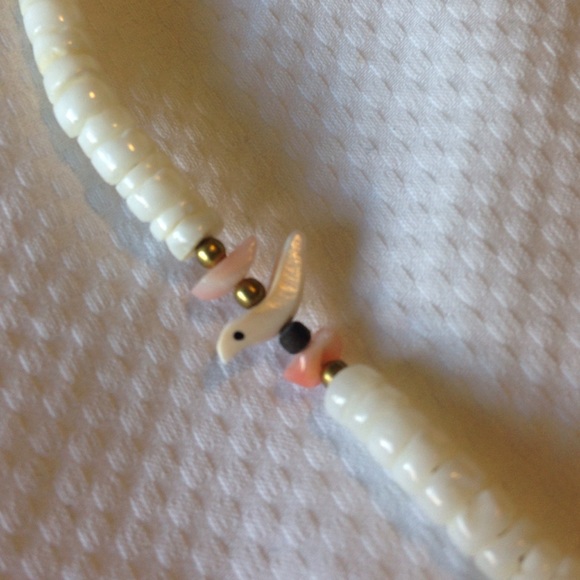 Puka Shell Necklace with Birds - Picture 3 of 4