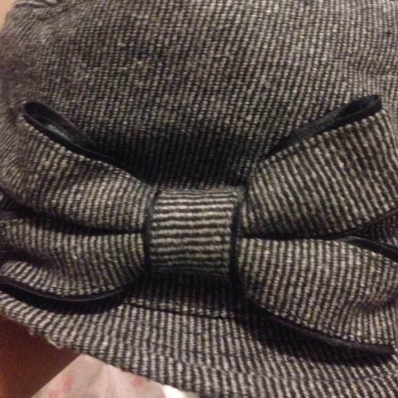 Fedora - Picture 2 of 2