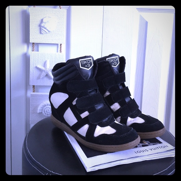 Skechers plus 3, hidden wedge sneakers. Pre-owned