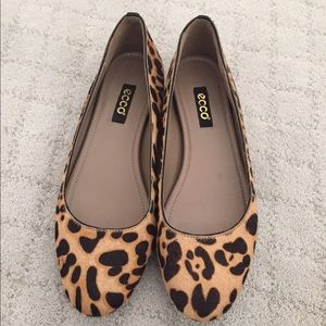 Ecco animal print flats
