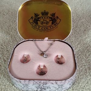 Juicy Couture Necklace with Charms Set