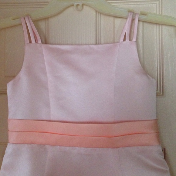 Flower girl light pink formal dress girls Sz 6 - Picture 2 of 4