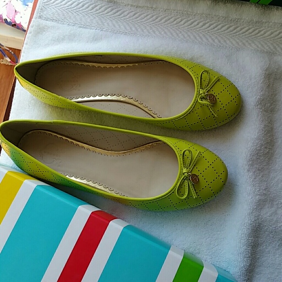 Tory Burch Shoes - C wonder leather flat