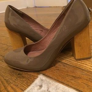 Corso Como business heels