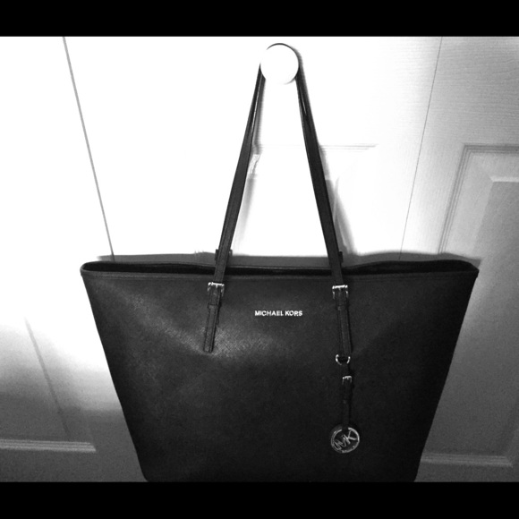 Michael Kors tote!