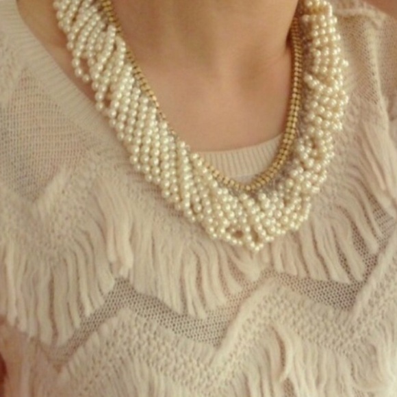 Beautiful pearls necklace - Picture 3 of 3