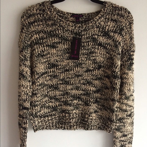 Brandy Melville Sweaters - ⚡️Final Price⚡️NWT Black and Beige Sweater