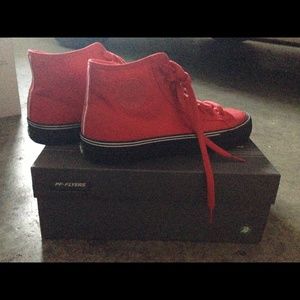 Brand New PF Flyer size 9