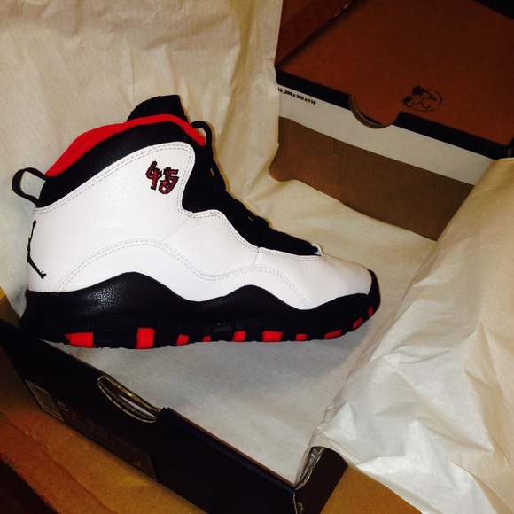 Jordan 10 DNs