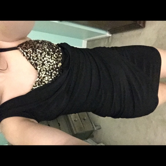 Black and gold sequin homecoming/prom party dress