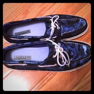 Never worn SPERRY shoes!