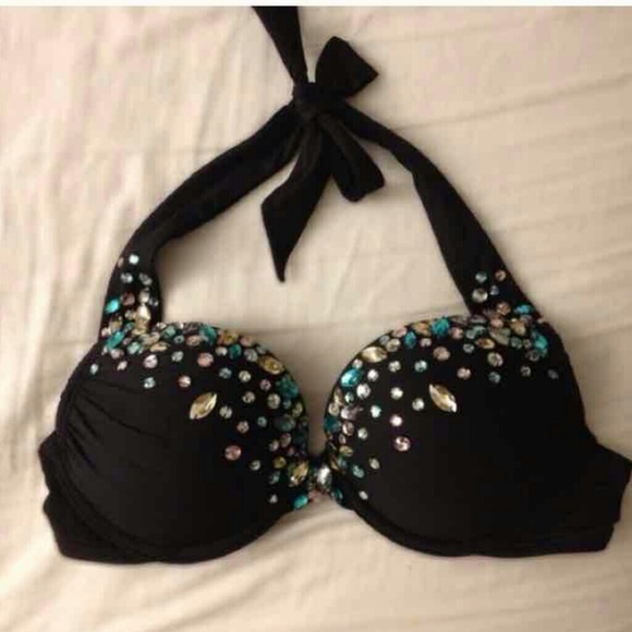 ISO this VS Bikini Top!
